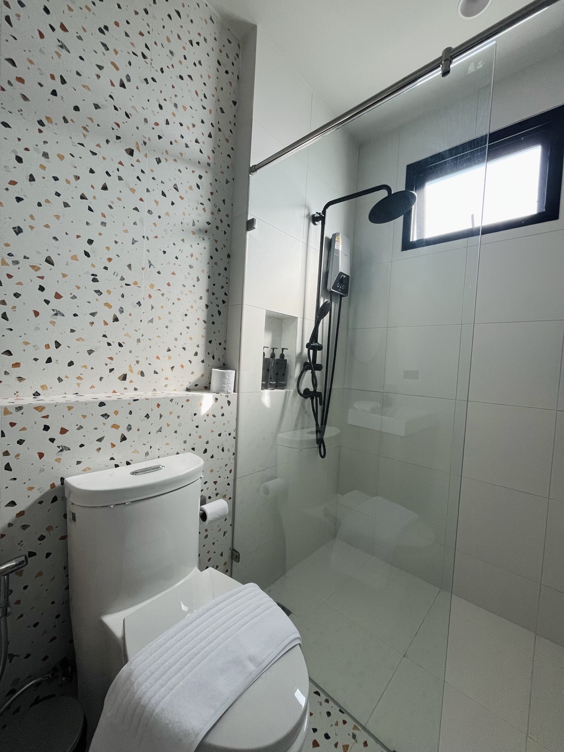 Deluxe House photo